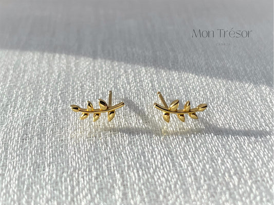 Artisan Collection 14K Gold Plated S925 Sterling Silver Dainty Gold Leaf Stud Earrings